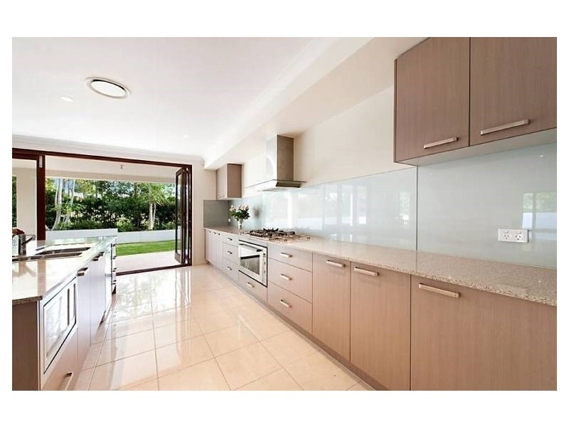 29 Canada Place, Arundel QLD 4214