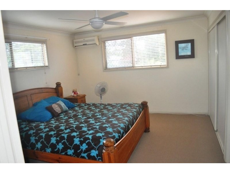 1A/69 Stevens Street, Labrador QLD 4215