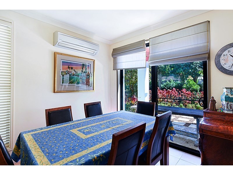 2049/1 The Vistas Drive, Carrara QLD 4211