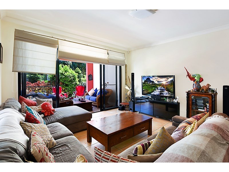 2049/1 The Vistas Drive, Carrara QLD 4211