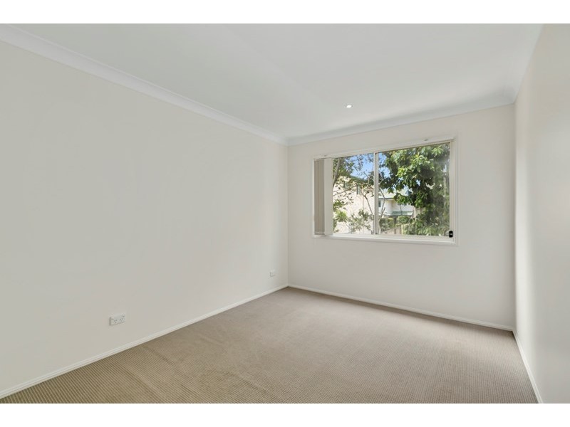 5/97-99 Eugaree Street, Southport QLD 4215