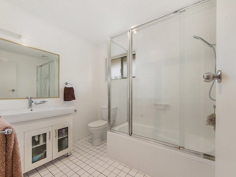 30 Mason Street, Southport QLD 4215