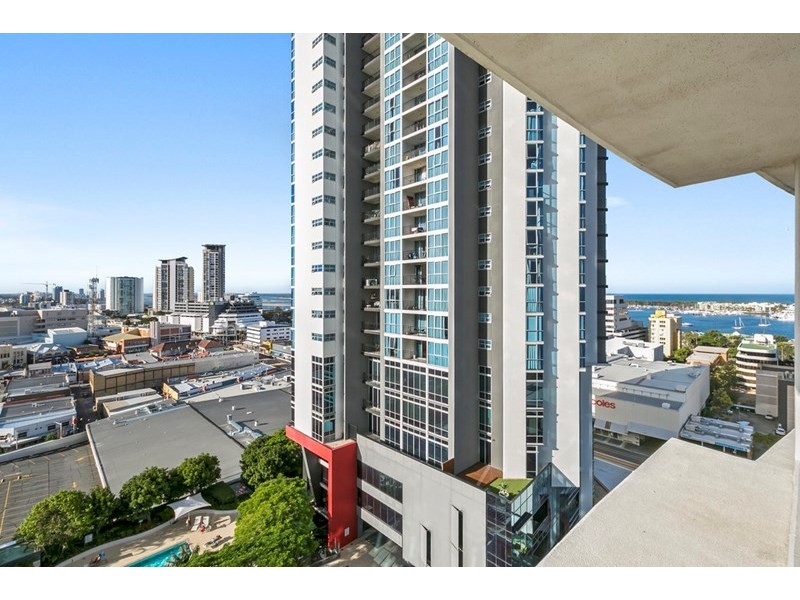 21110/5 Lawson Street, Southport QLD 4215