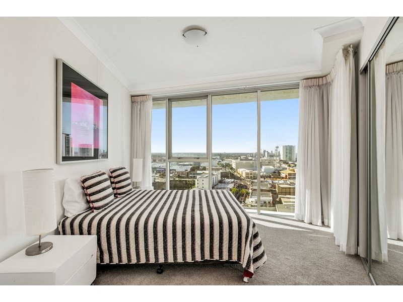 21110/5 Lawson Street, Southport QLD 4215