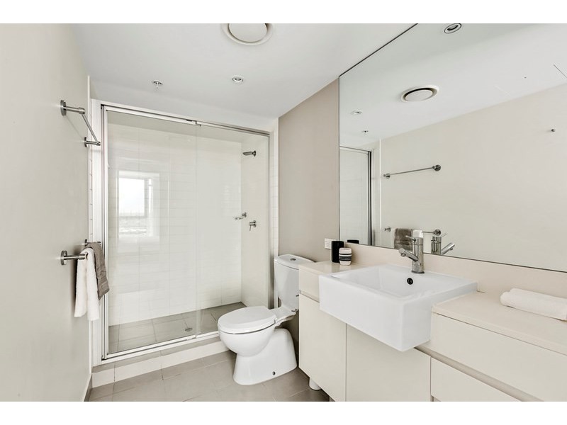 21110/5 Lawson Street, Southport QLD 4215