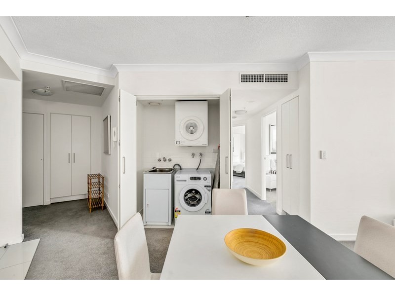 21110/5 Lawson Street, Southport QLD 4215