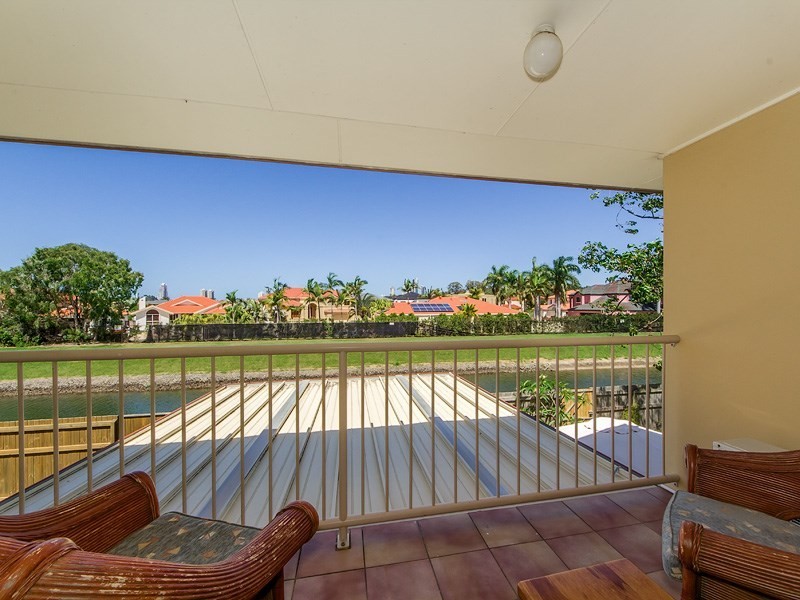 82/88 Cotlew Street East, Southport QLD 4215