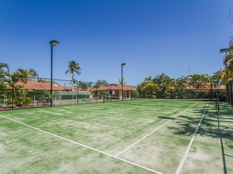 82/88 Cotlew Street East, Southport QLD 4215