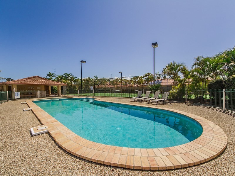 82/88 Cotlew Street East, Southport QLD 4215