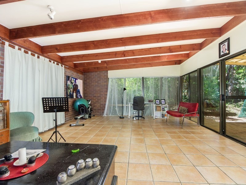 23 Tumbarumba Avenue, Ashmore QLD 4214