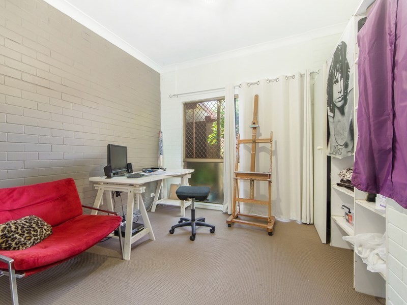 23 Tumbarumba Avenue, Ashmore QLD 4214