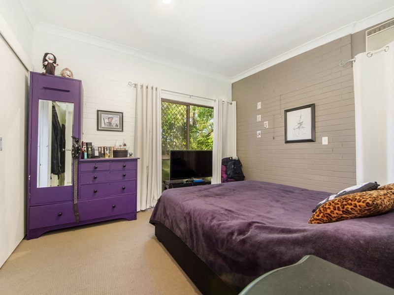 23 Tumbarumba Avenue, Ashmore QLD 4214