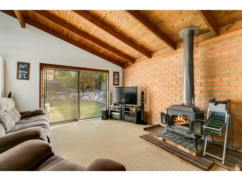 70 Michigan Drive, Oxenford QLD 4210