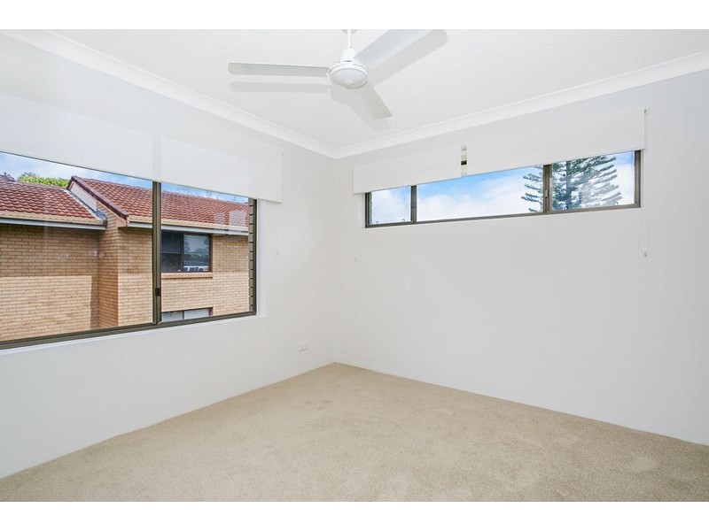 6/7 Lather Street, Southport QLD 4215