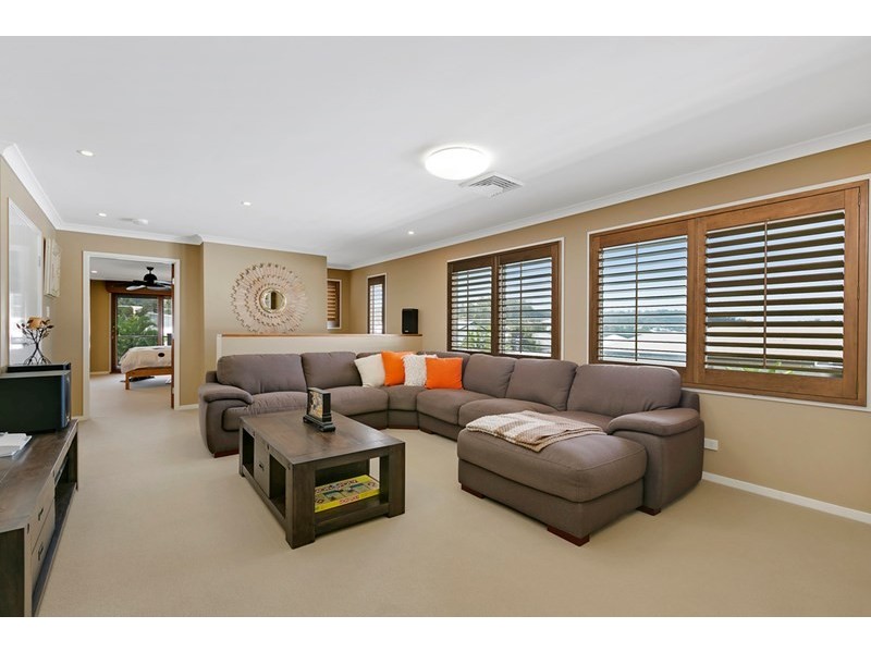 6 Conestoga Way, Upper Coomera QLD 4209