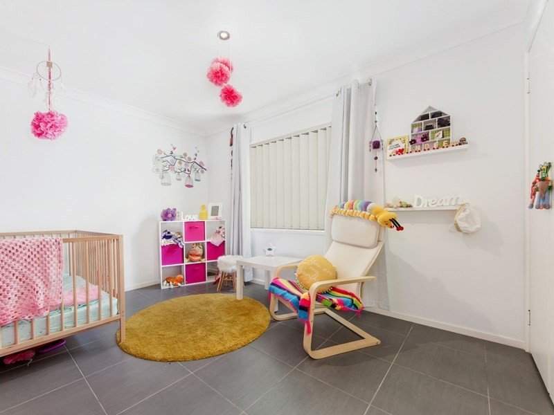 19 Annerley Avenue, Runaway Bay QLD 4216
