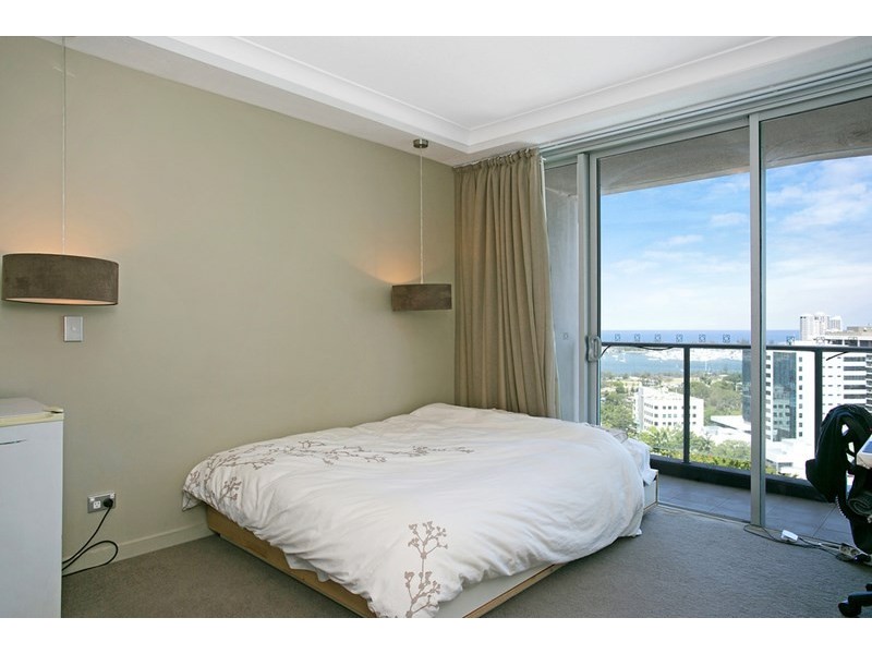 1137/56 Scarborough Street, Southport QLD 4215