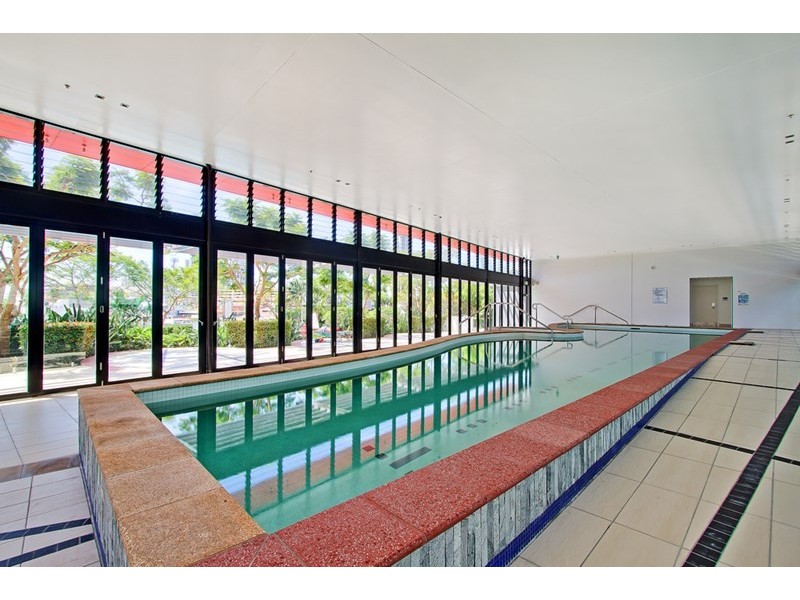 1137/56 Scarborough Street, Southport QLD 4215