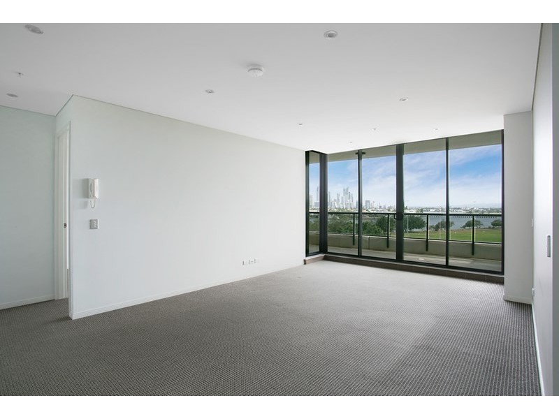 906/2 Aqua Street, Southport QLD 4215