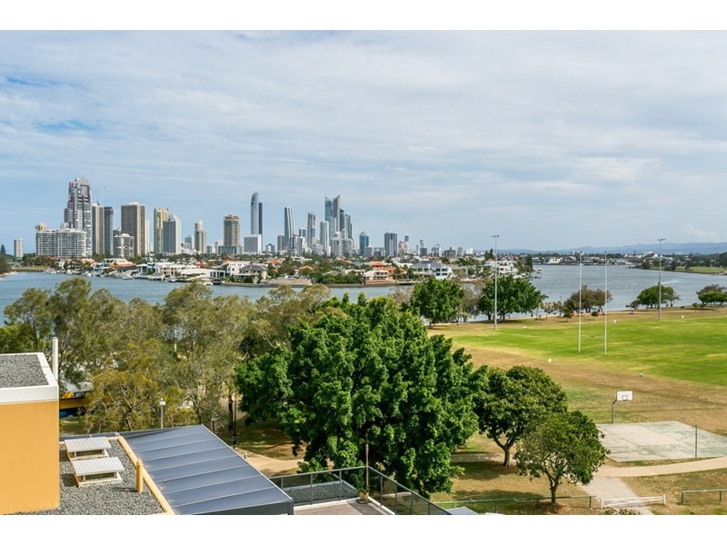 906/2 Aqua Street, Southport QLD 4215
