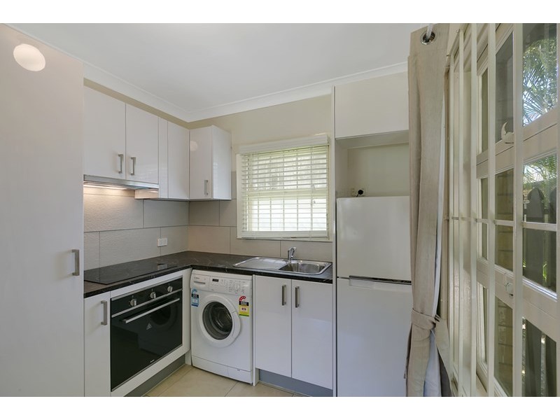 4/24 Peninsular Drive, Surfers Paradise QLD 4217