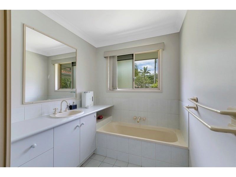 11 Millswyn Court, Carrara QLD 4211