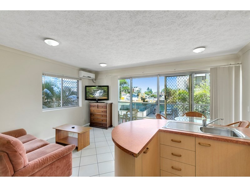 24/106 Marine Parade, Southport QLD 4215