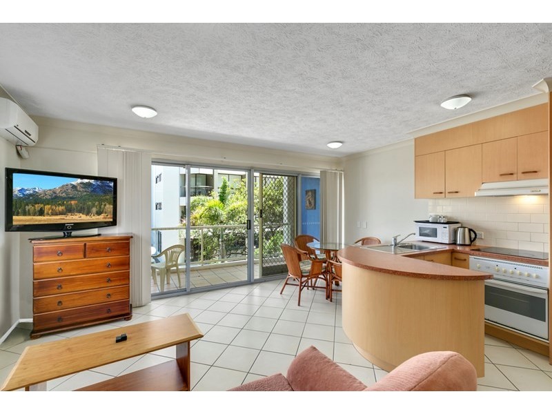 24/106 Marine Parade, Southport QLD 4215