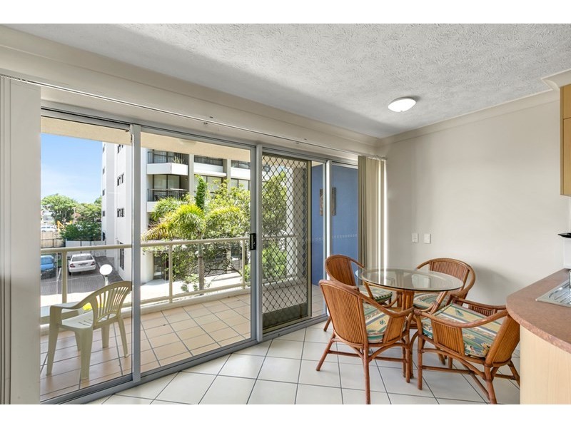 24/106 Marine Parade, Southport QLD 4215