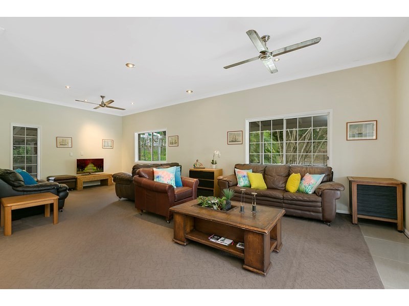 7 Brushwood Drive, Parkwood QLD 4214