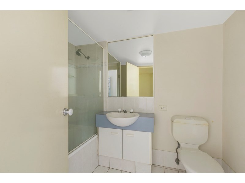 7/12 Lloyd Street, Southport QLD 4215