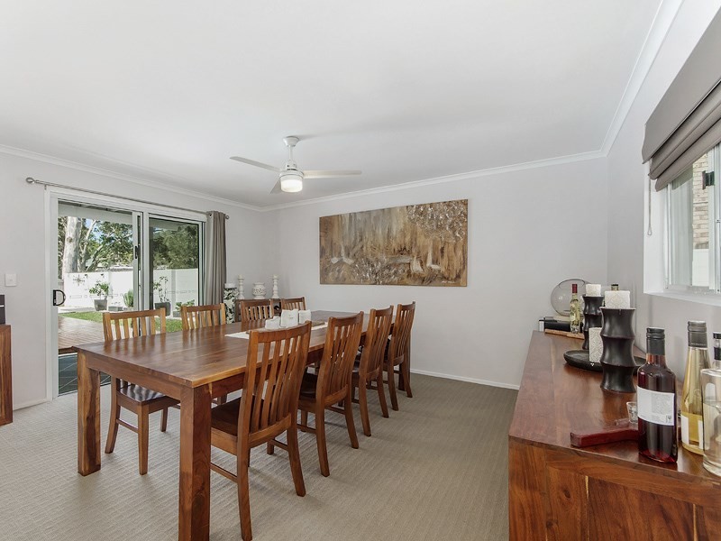 119 Kindra Avenue, Southport QLD 4215