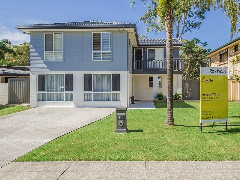 119 Kindra Avenue, Southport QLD 4215