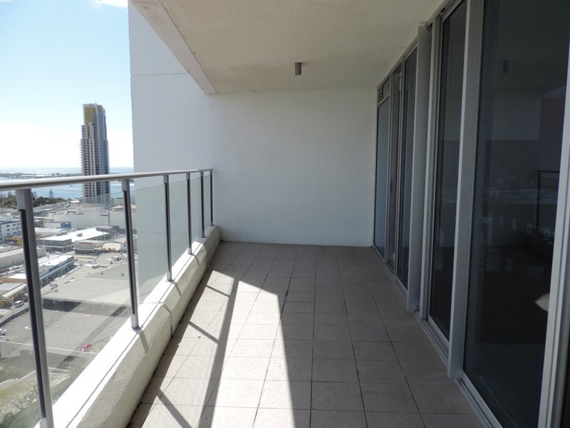 33106/9 Lawson Street, Southport QLD 4215