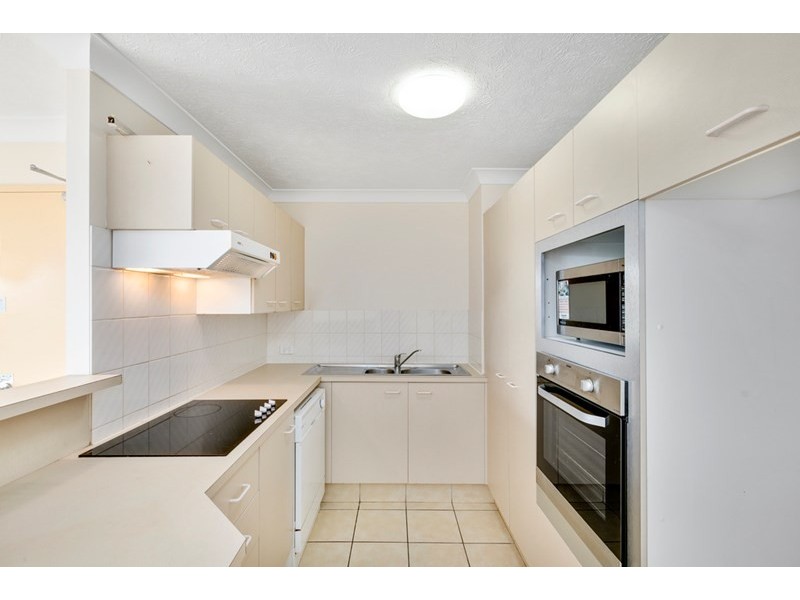 17/6 Back Street, Biggera Waters QLD 4216