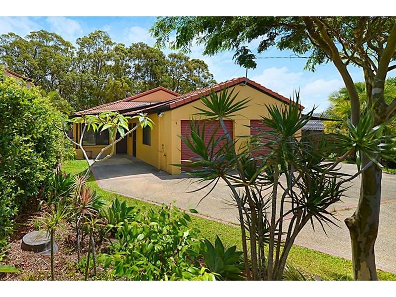 1/14 College Avenue, Southport QLD 4215