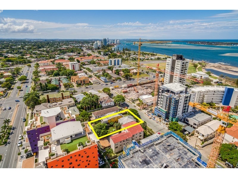 18 and 20 Norman Street, Southport QLD 4215