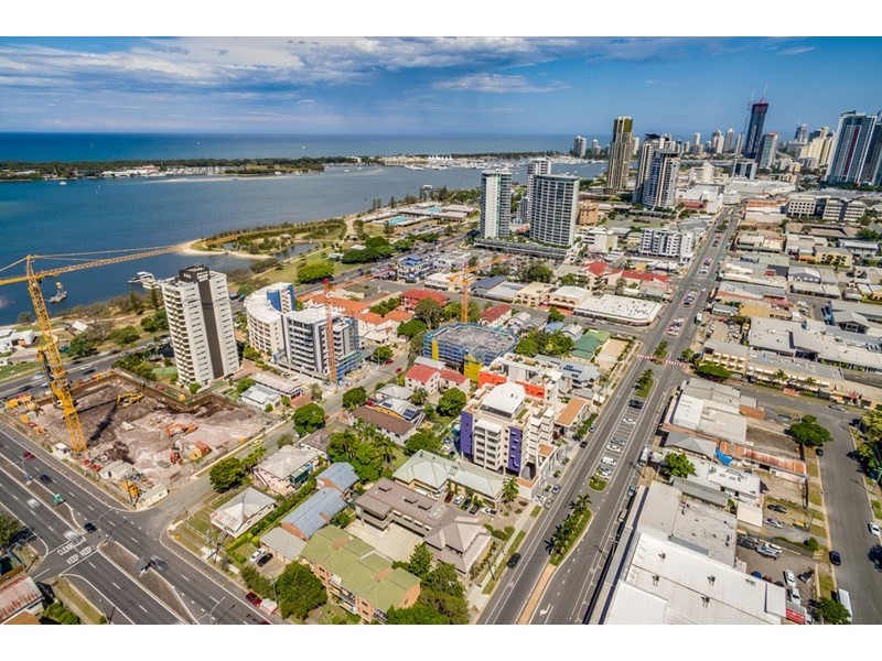 18 and 20 Norman Street, Southport QLD 4215
