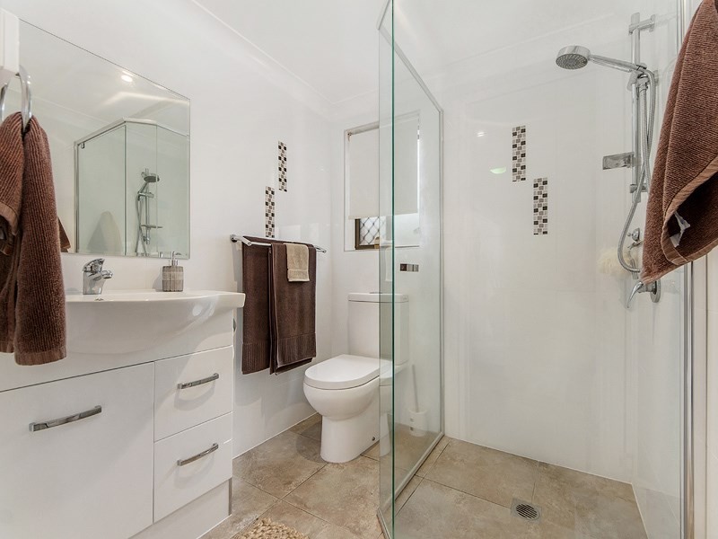 19 Gregory Drive, Carrara QLD 4211
