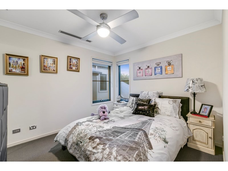 2101/1 The Vistas Drive, Carrara QLD 4211