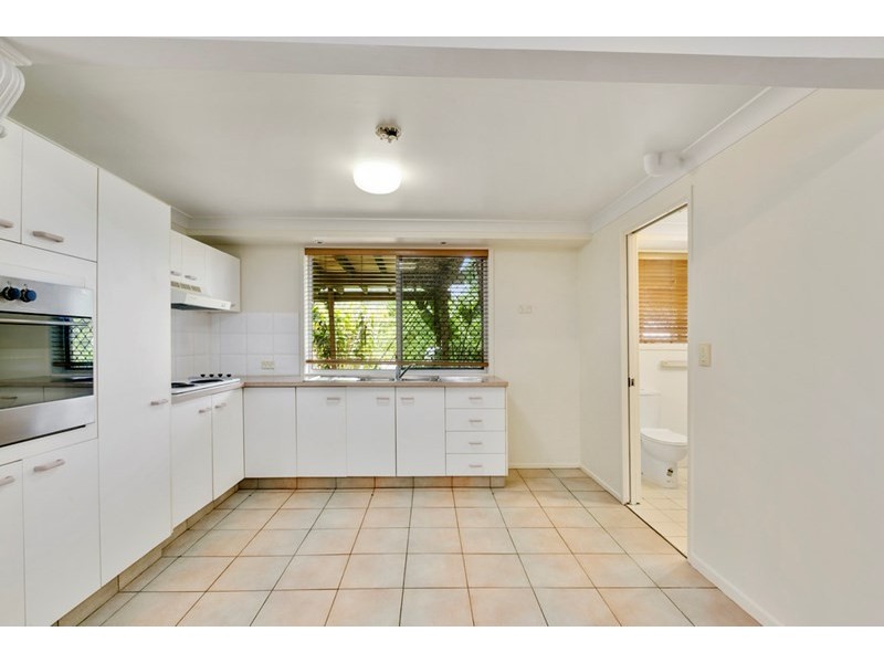 20 Joden Place, Southport QLD 4215