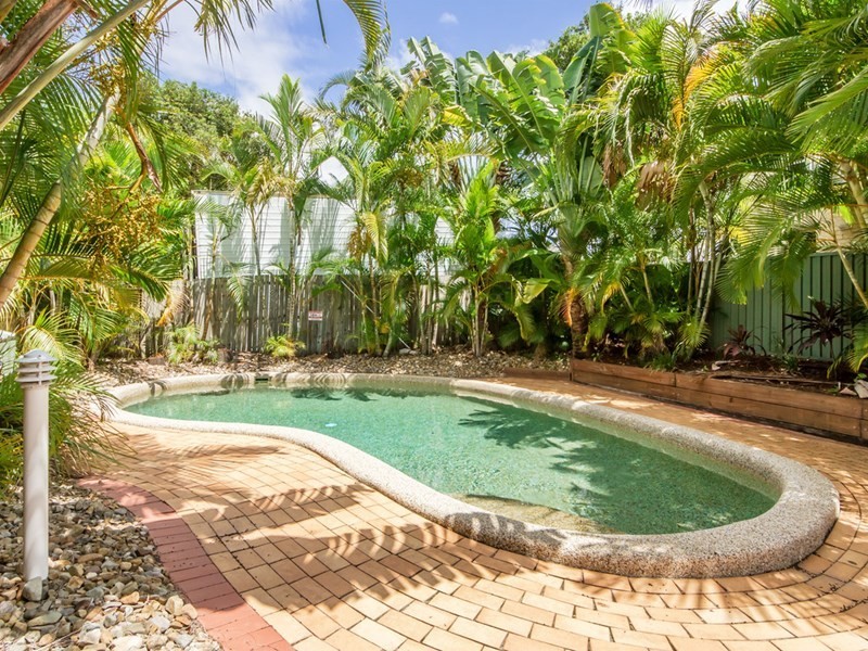 1/37 Ward Street, Southport QLD 4215