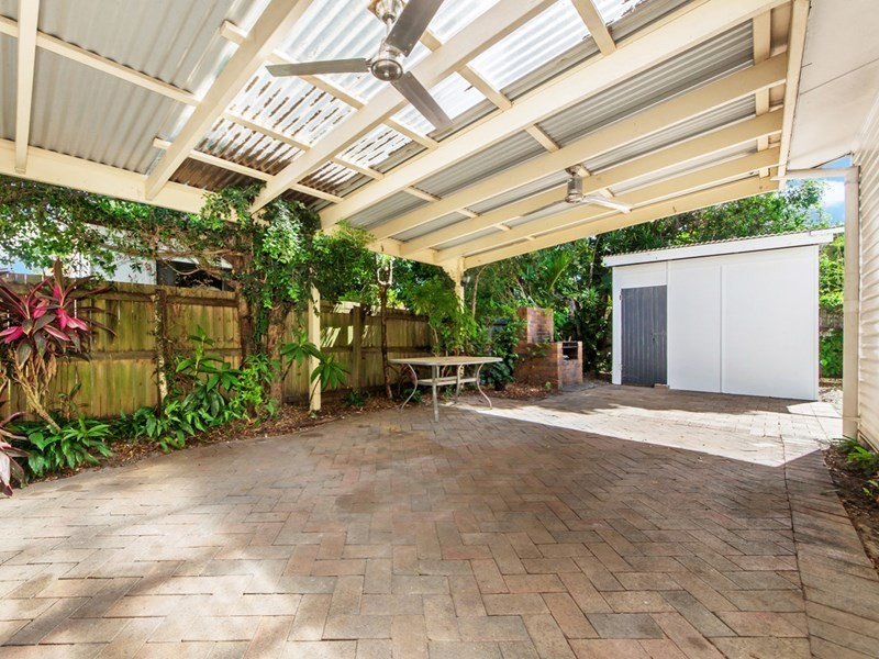 60 Harris Street, Labrador QLD 4215