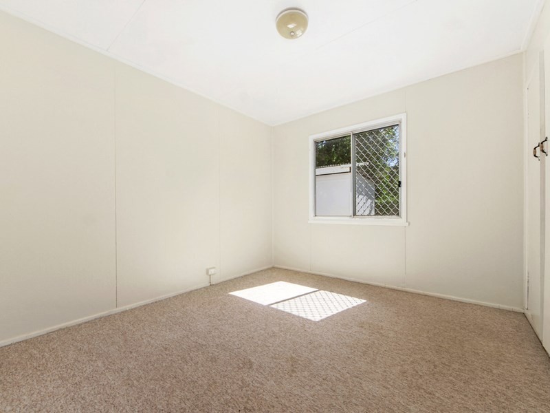 60 Harris Street, Labrador QLD 4215