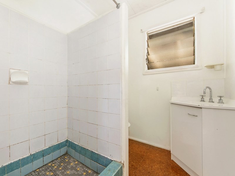 60 Harris Street, Labrador QLD 4215