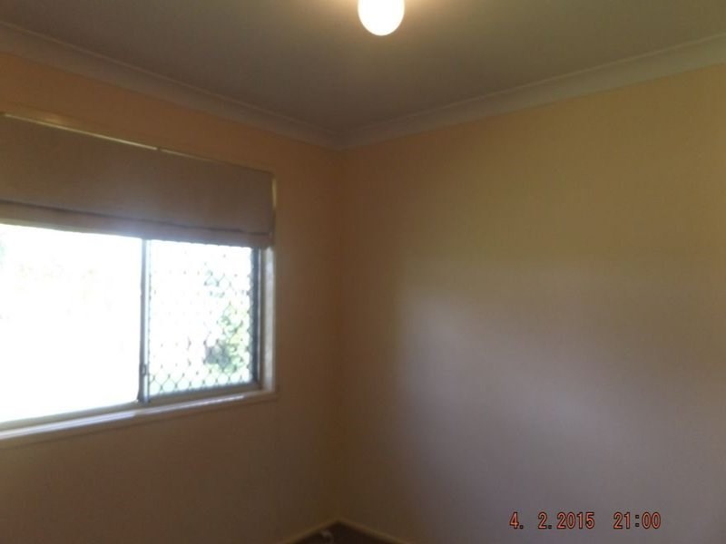 16 Kittani Crescent, Ashmore QLD 4214