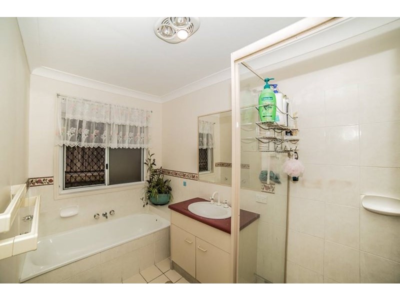 13 Floyd Court, Parkwood QLD 4214