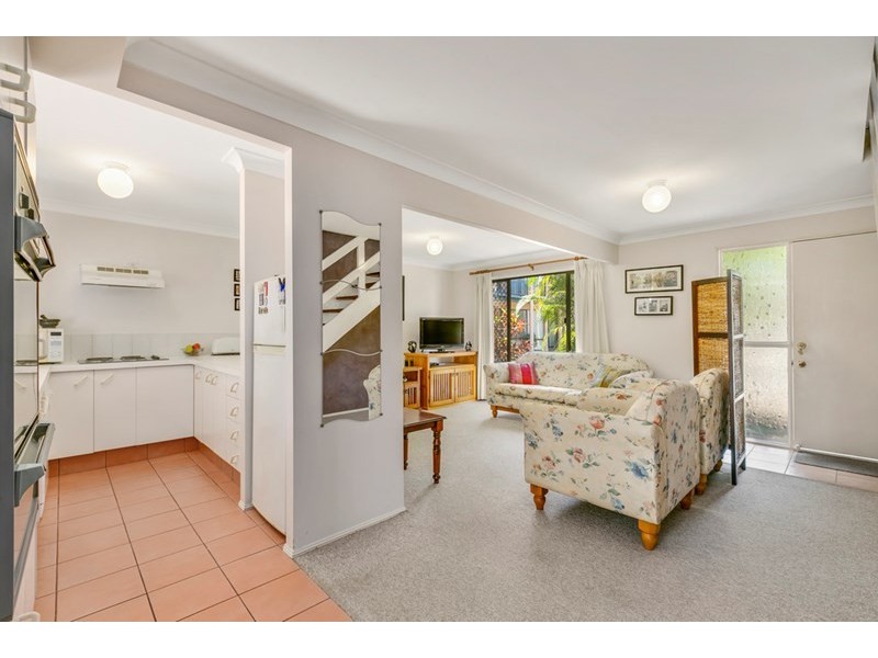 9/202 Central Street, Labrador QLD 4215