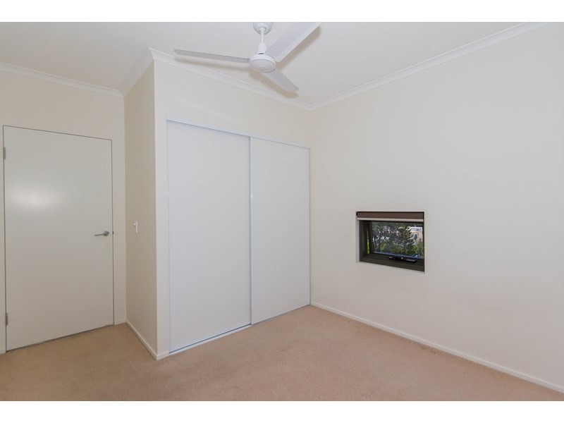 28/171 Scarborough Street, Southport QLD 4215