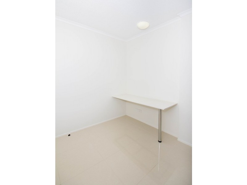 28/171 Scarborough Street, Southport QLD 4215